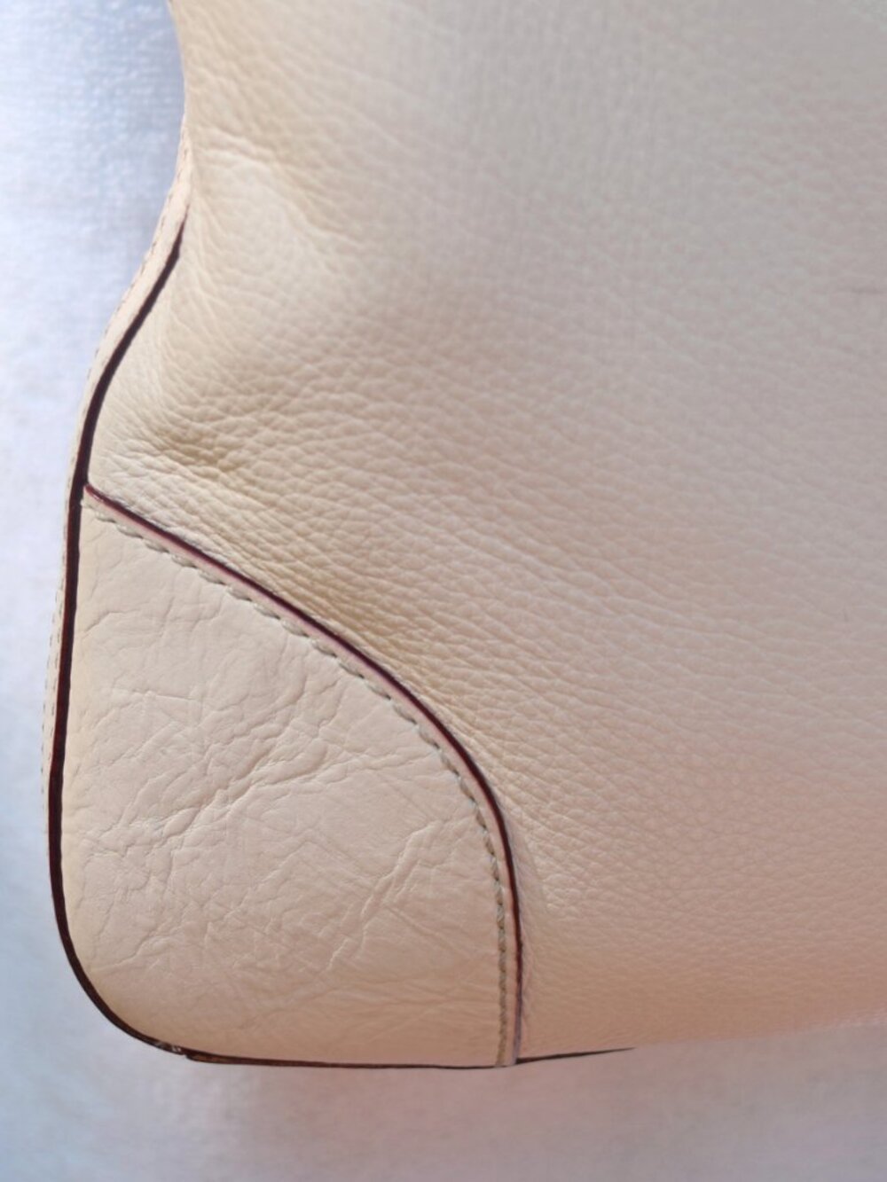 Kate Spade Gold Coast Stevie Hobo Ivory Cream Pebbled Leather Shoulder Bag - Picture 6 of 12